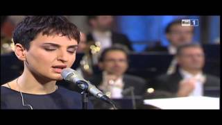 Arisa in Halleluja di Leonard Cohen Live con Orchestra [upl. by Jorge617]