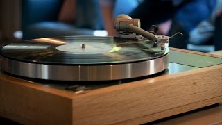 How Does a Turntable Work [upl. by Sherurd]