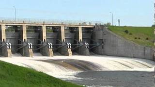 Time lapse opening of the Big Bend Dam Spillway  SDPB [upl. by Tecla]