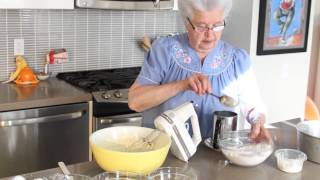 Cooking With Oma  Guglhupf [upl. by Leirbma]