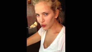 Luisana Lopilato  Semana 18 de embarazo [upl. by Gonsalve241]