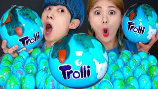 ASMR GIANT BLUE PLANET GUMMI PARTY 대왕 블루 지구젤리 먹방 DESSERTS JELLY CANDY MUKBANG EATING SOUNDS 咀嚼音 モッパン [upl. by Lacim]