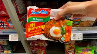 Instant Noodles in Asian Supermarket [upl. by Robet]