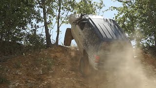 Brutal V8 Sounds Jeep Grand Cherokee 52 ZJ Offroad [upl. by Eimirej]