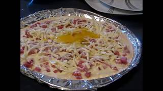 Pizza vosgienne par Abigael Foodspizza gabonaise  meilleures pizza du Gabon Pizza au fromage [upl. by Trawets51]