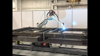 Robotic Welding Track System amp Custom Positioner [upl. by Yrocej]