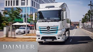 The new MercedesBenz eActros [upl. by Maisie]