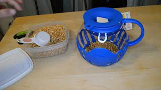 Making Popcorn With The Ecolution MicroPop Popcorn Microwave Popper [upl. by Charis]