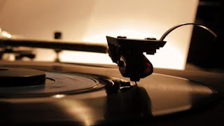 How to Plug a Turntable Onto a Pioneer Receiver [upl. by Remled]