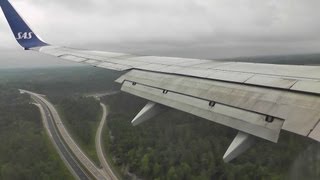 SAS 737700 Awesome Landing at Gothenburg Landvetter [upl. by Nairbo]